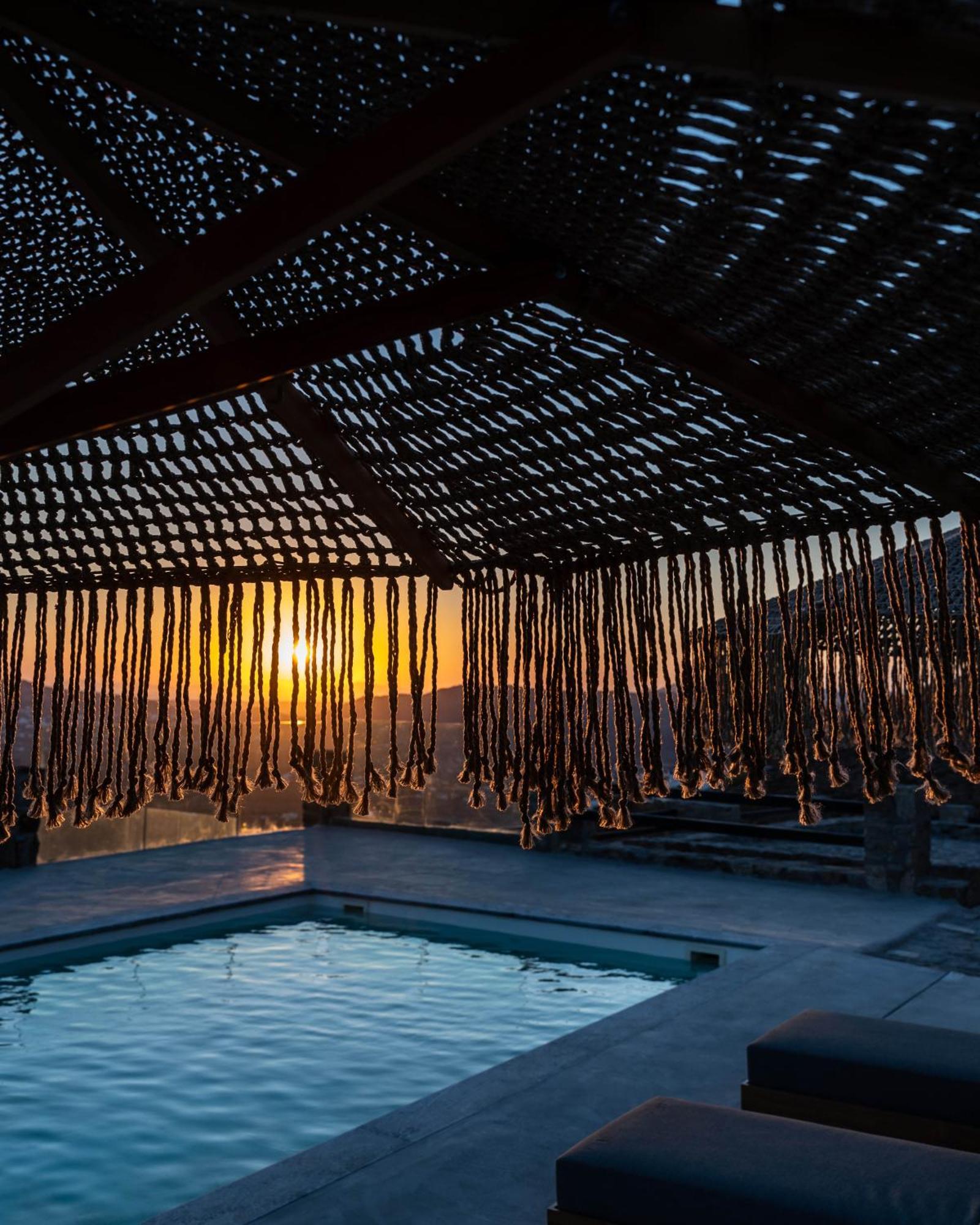 Makani Suites Ano Mera Exterior photo